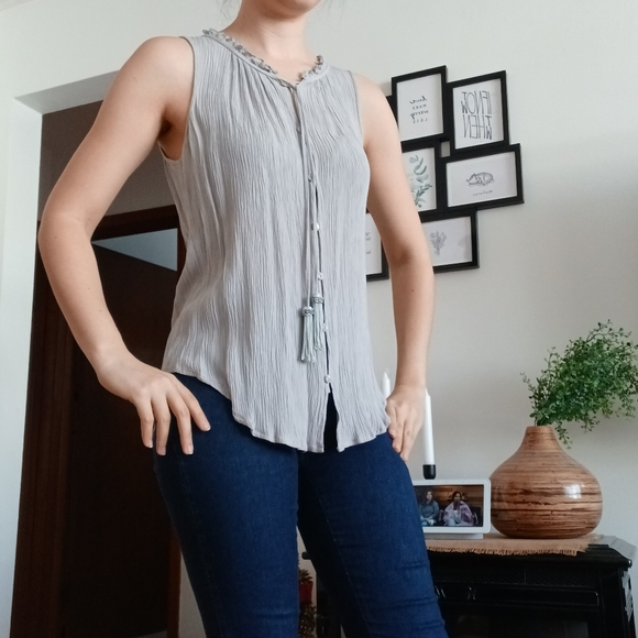 NWoT Spense Silver Gray Button Up Tank Top with Tassels - Picture 3 of 16